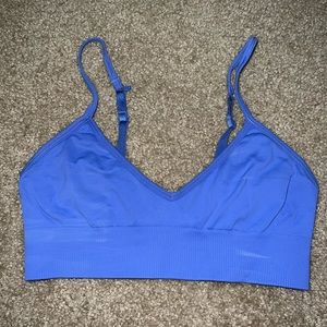 Lululemon bra size 8